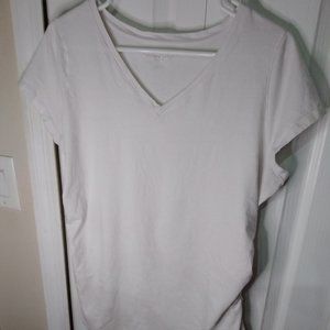 Liz Lange XL white maternity tee